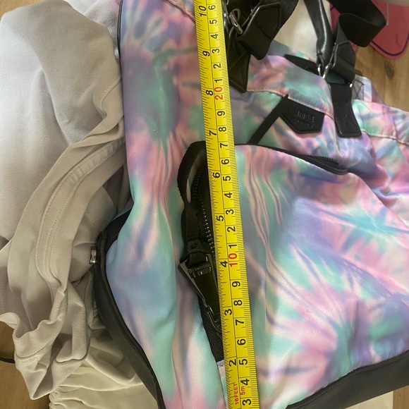 Gorgeous Amee Kestenberg tie dye bag. EUC - Picture 4 of 12